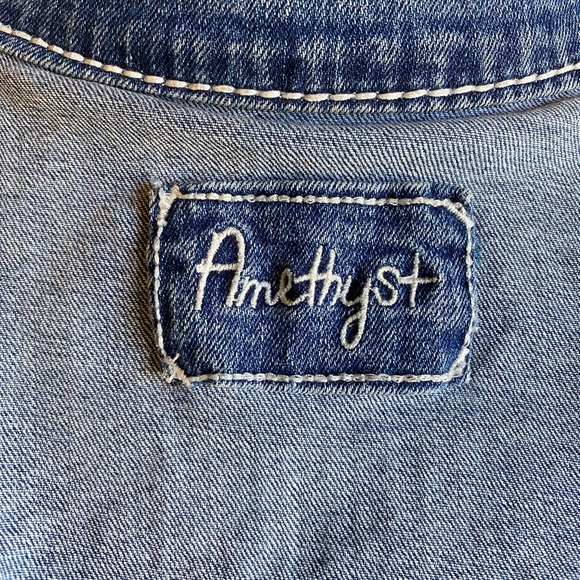 Amethyst Jeans Blue Denim Jacket Classic Button Front Jean Jacket - Picture 7 of 9